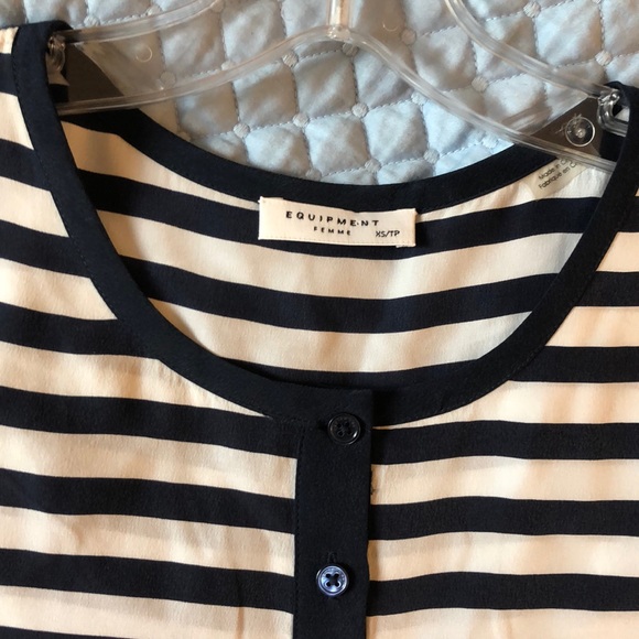 Equipment stripped short sleeve top - Picture 5 of 8